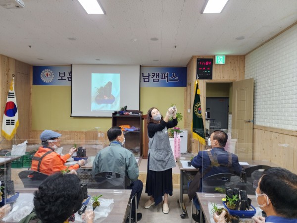 cc558cd9efd0877845669c8257cca127_1665643180_2142.jpg
